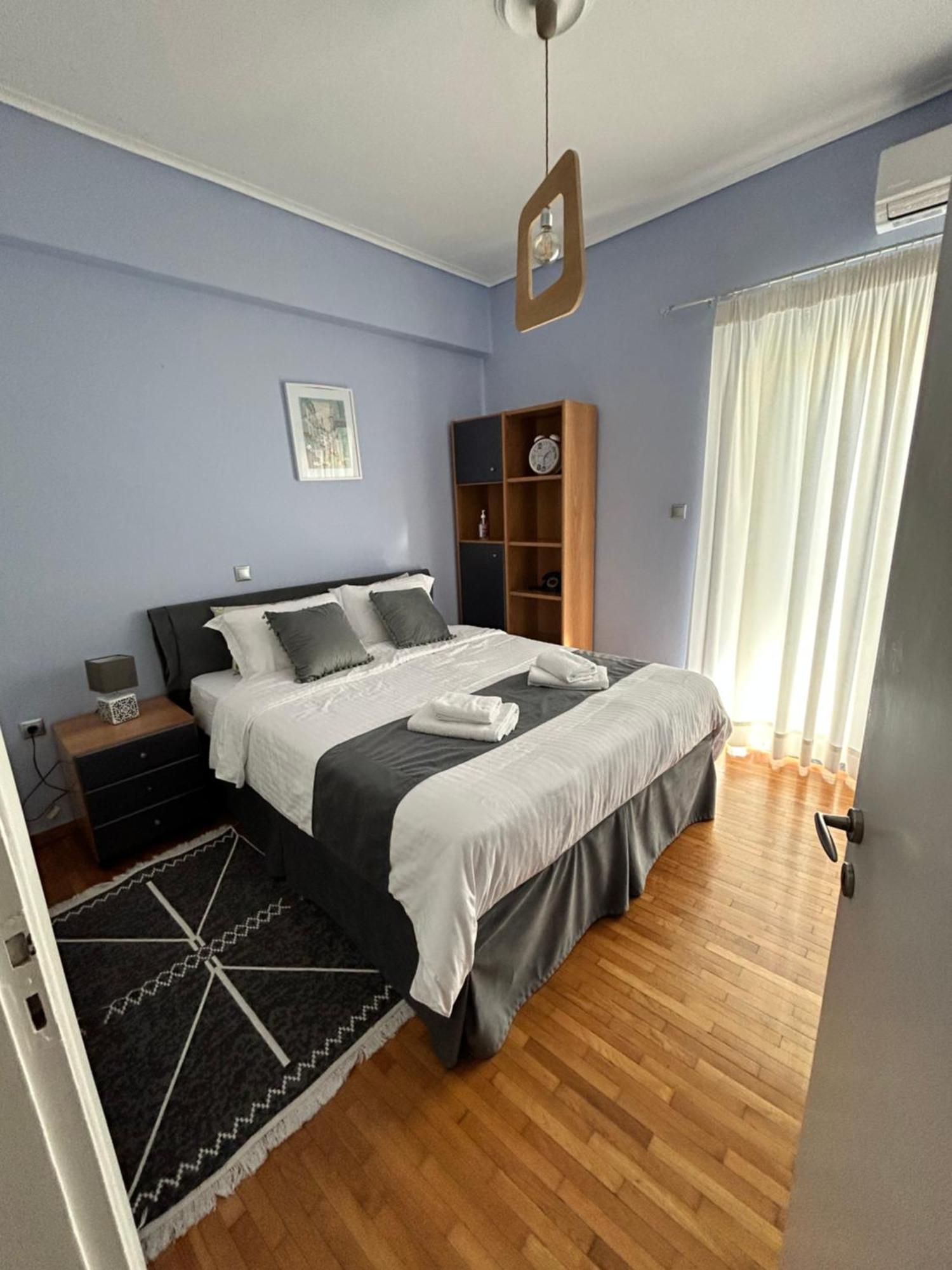 Beautiful Apartment Next To Metro Station أثينا المظهر الخارجي الصورة