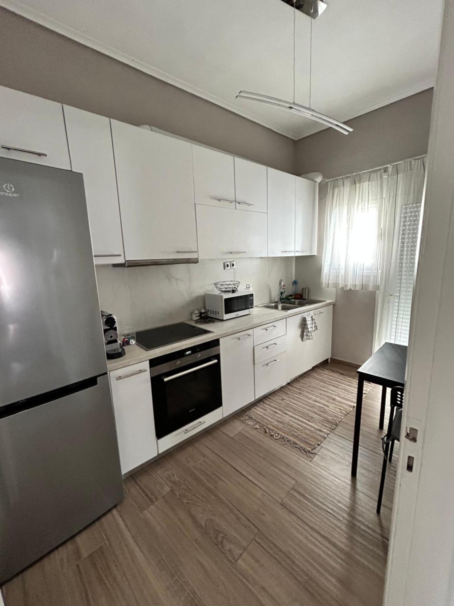 Beautiful Apartment Next To Metro Station أثينا المظهر الخارجي الصورة